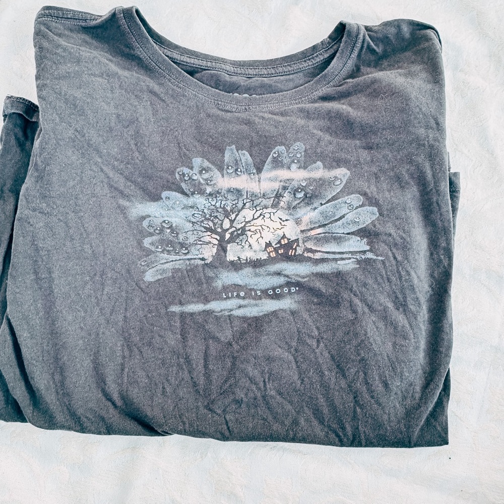 HALLOWEEN Short Sleeve Life is Good Women’s Large